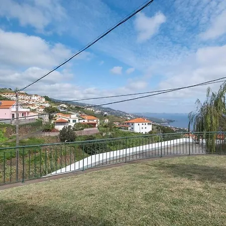 Vivenda Alves By Galmi Gaula