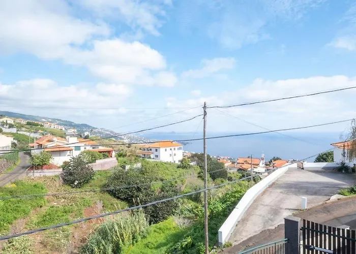 Vivenda Alves By Galmi *