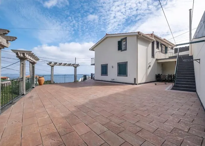 Vivenda Alves By Galmi *