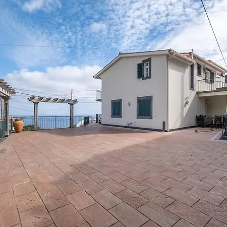 Vivenda Alves By Galmi *